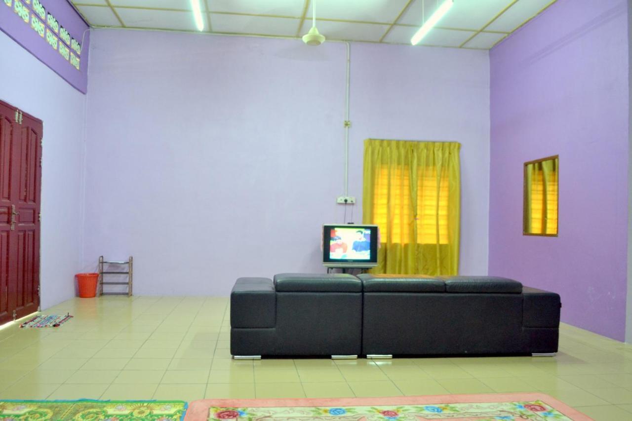 Homestay Jertih Besut Terengganu Екстер'єр фото