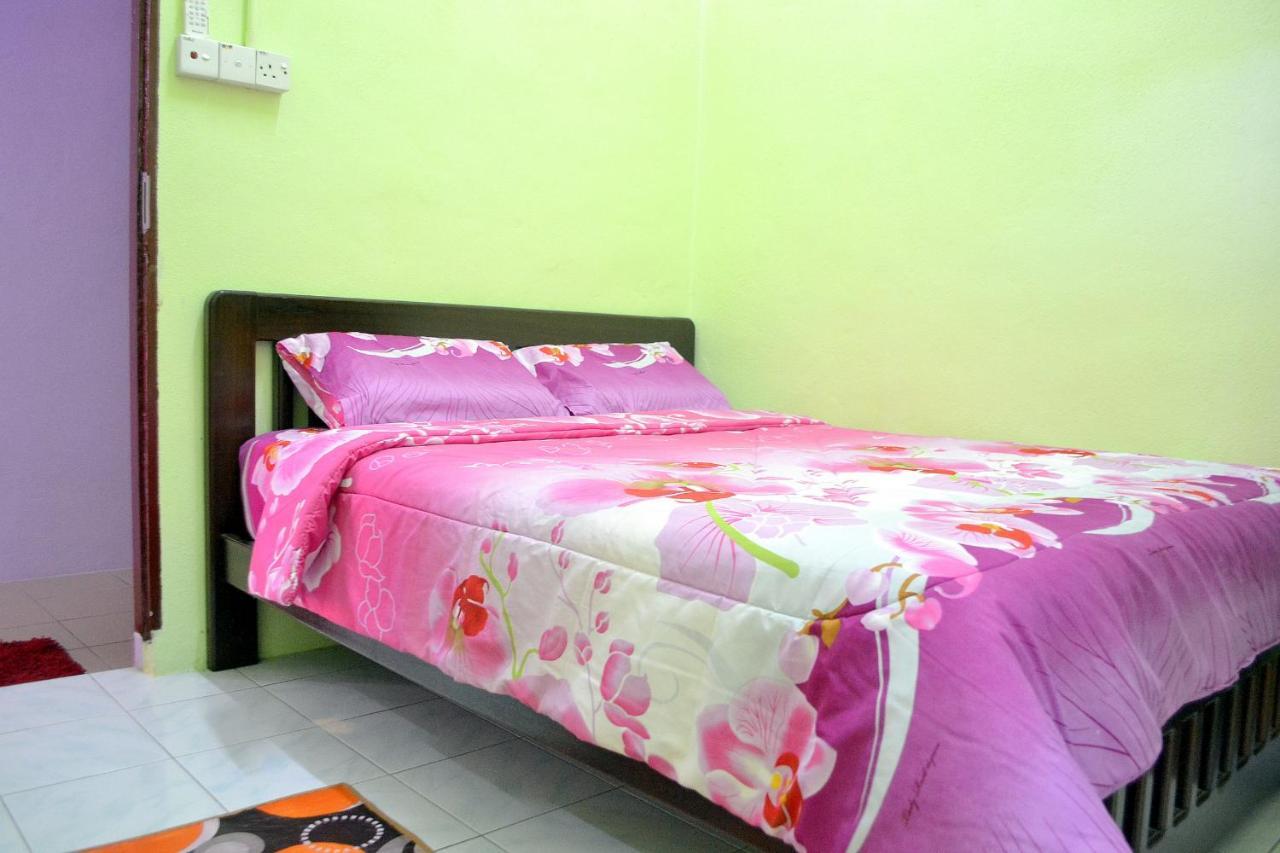 Homestay Jertih Besut Terengganu Екстер'єр фото