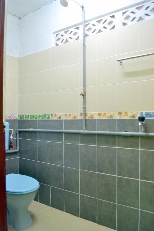 Homestay Jertih Besut Terengganu Екстер'єр фото